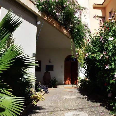 Artroom Garden Noto Exterior photo