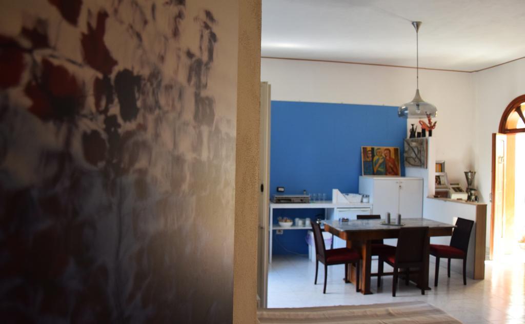 Apartment Artroom Garden Noto